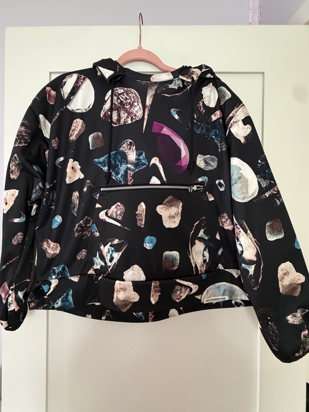 Nike Standard Issue Rare Gems Women’s Hoodie